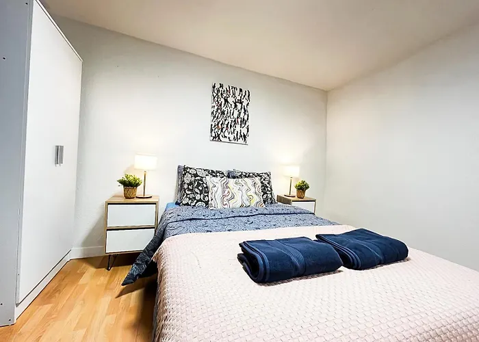 Madrid Rooms - Callao Ch